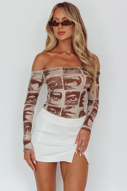 Ramona Long Sleeve Off-Shoulder Top Print Brown